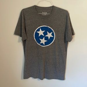 Mens Large  Tri-Star Shirt